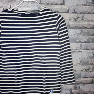 [ 새상품급! ] ORCIVAL 오르치발 보더 무늬 긴팔 T셔츠