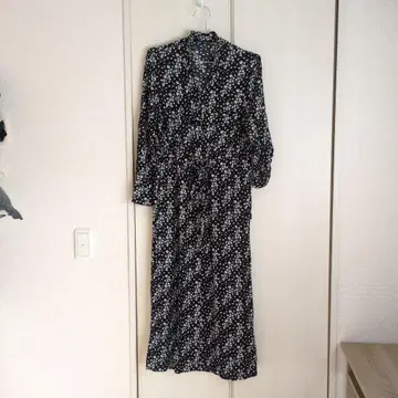 자라 ZARA 허리 리본 꽃무늬 셔츠 원피스 S 블랙 화이트