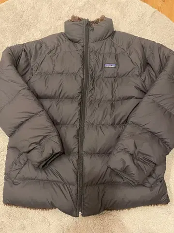 Patagonia 리버서블 다운 점퍼 L