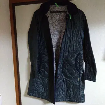 크로커다일 다크 그린 퀼팅 자켓 후드 부착 M 사이즈