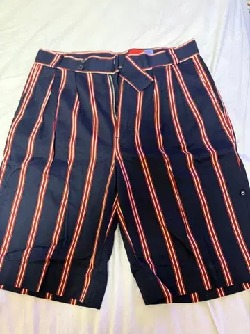 ORIGINAL JOHN 네이비와 빨간색 스트라이프 숏팬츠