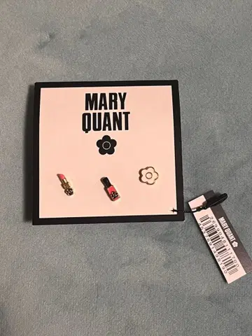 MARY QUANT 귀걸이 3세트