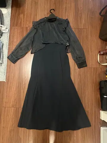 RUIRUE BOUTIQUE 플레어 드레스 차콜 그레이