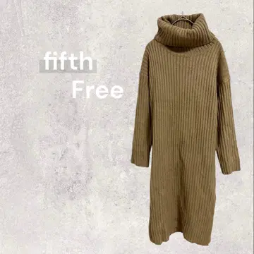 피프스 니트 원피스 터틀넥 긴팔 무릎 기장 두꺼운 원단 카멜