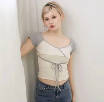 정품 [ andMary ] Alma cachecoeur tops