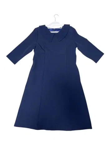 [미사용 새상품] 레지나 리슬 네이비 7부 소매 카라 부착 플레어 원피스