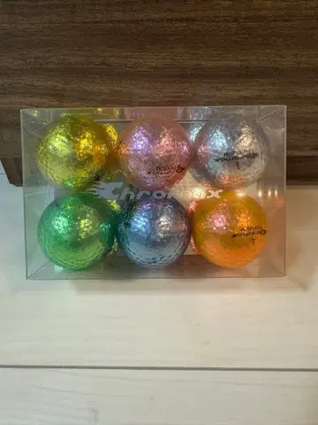 Chromax Metallic TITANIUM 컬러 골프공