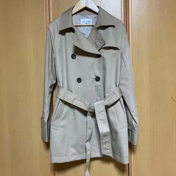 anyFAM 베이지 더블 트렌치코트 2