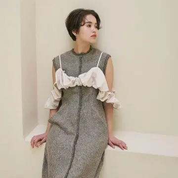 NOTRE emor / shell silhouette bustier