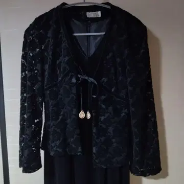 HILDA 블랙 레이스 자켓과 롱 드레스 세트