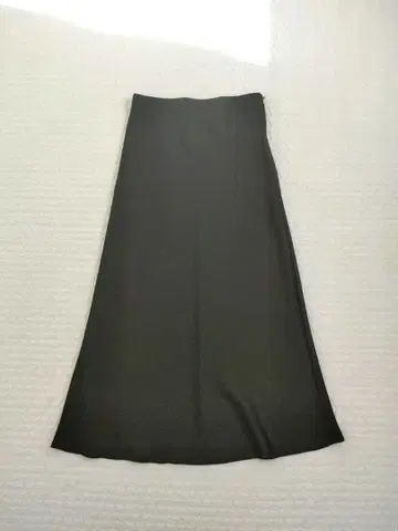 [ 2025AW ] SLOBE IENA 새틴 내로우 스커트 38