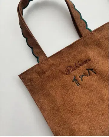 새상품 elu 엘르 Fleur tote 풀르 토트백 스퀘어 스몰 브라운