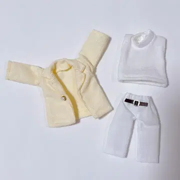 오비츠 11 딜러 의류