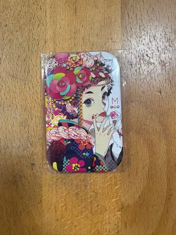 아키아카네 캔뱃지