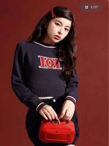 Darich 레트로 DD 로고 니트탑