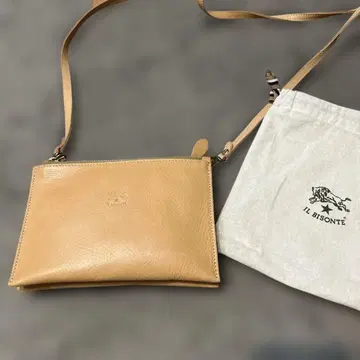 IL BISONTE 베이지 가죽 숄더백 수납 가방 포함