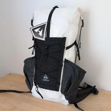 HYPERLITE MOUNTAIN GEAR ELAVATE22 M 사이즈