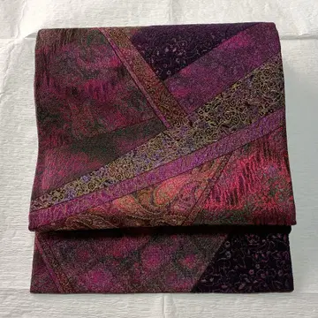 아름다운 보라색 핑크 기하학 패턴 육통 후쿠로 오비