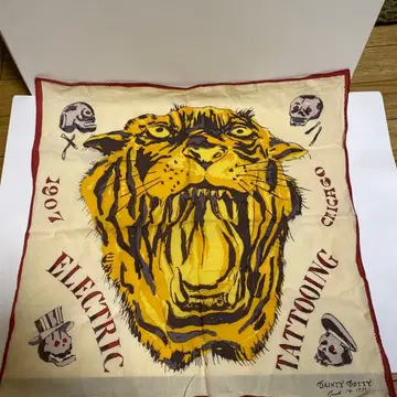 OLDJOE Bandanna nuts art works