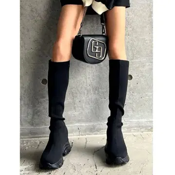 완판템 미사용 새상품 GYDA 제이다 더비솔 KT 부츠 M 통굽 롱