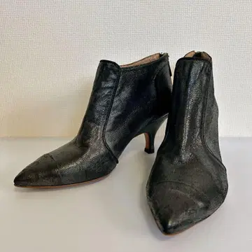 [ 컨디션 최상 ] LOGAN 로건 부티 부츠 숏부츠 23.5cm