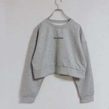 맨투맨 트레이닝복 프린트 심플 숏 기장 루즈핏 긴팔