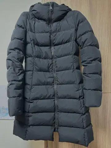 HERNO 헬노 라미나 다운 코트