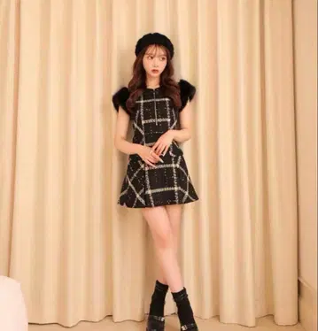 M me eme 엠미에메 메종 트위드 미니 원피스 블랙