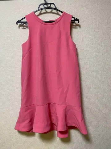 deicy 핑크 플레어 원피스 슬리브리스 새상품급