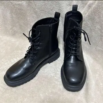 [ 새상품급 ] 오리엔탈 트래픽 레이스업 통굽 숏부츠