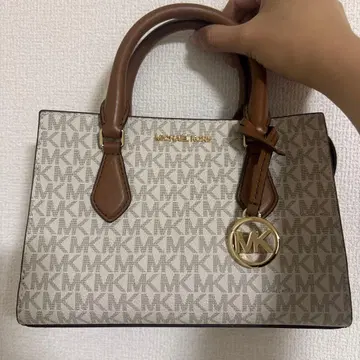 마이클코어스 백