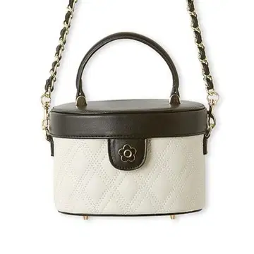 마리콴트 릴리 브라운 백