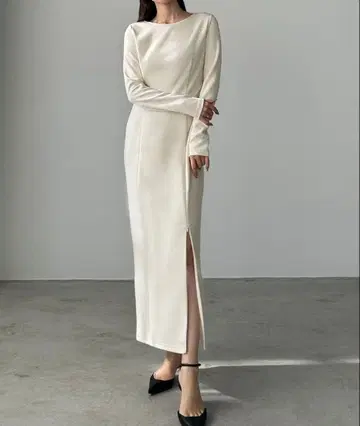 지퍼 슬릿 I 라인 컷 원피스 큰 키 사이즈 MT