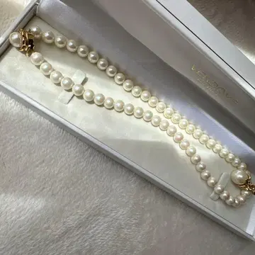 미사용 [반돔 부티크] 펄 목걸이 참 탈부착 가능 박스 포함