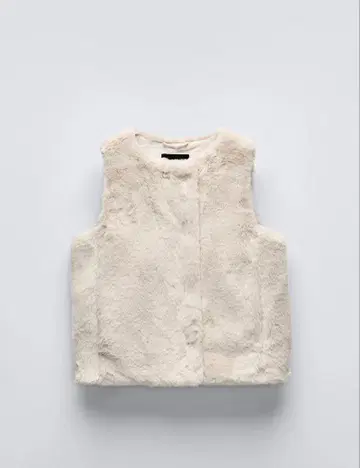 [택 포함 새상품] ZARA 인조 모피 베스트