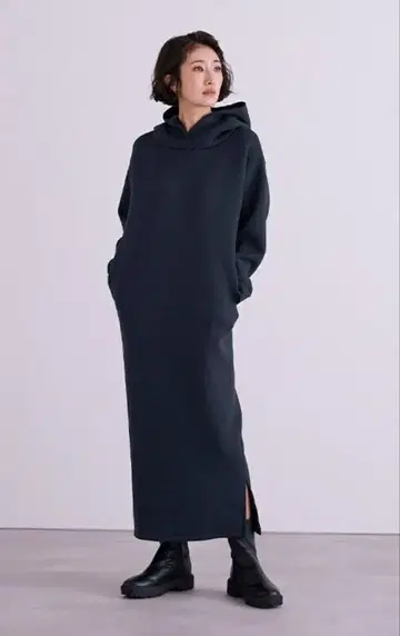 유어스 본딩 후디 원피스