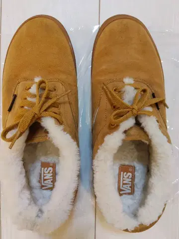 VANS 브라운 스웨이드 스니커즈