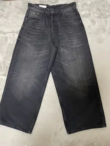 ZARA 슈퍼 배기 핏 청바지 EU38