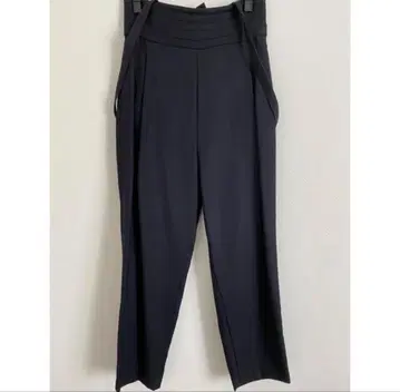 PAR ICI KLASSISK 멜빵 팬츠