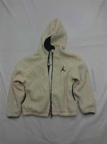 조던 보아 플리스 집업 후드티 M 사이즈 베이지 계열 키즈