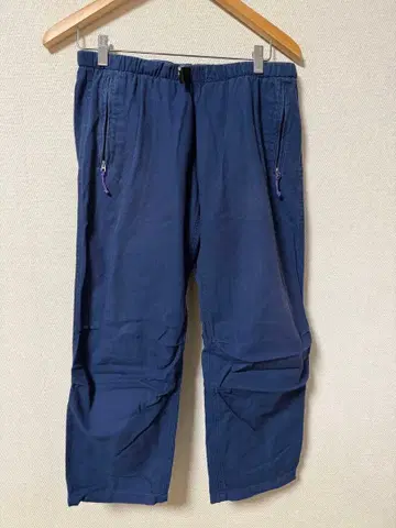 BattenWear 네이비 팬츠