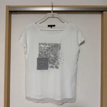 언타이틀 시어 레이어드 프렌치 슬리브 티셔츠