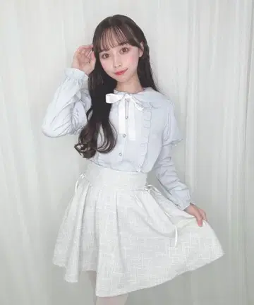 퍼프 슬리브 칼라 블라우스 블루 Honey Cinnamon