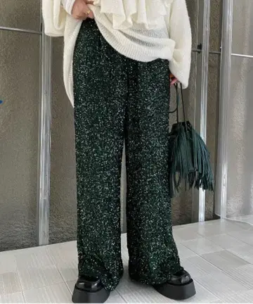 AMERI KIRA KIRA SPANGLE PANTS