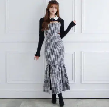 M 사이즈 Back open houndstooth ensemble