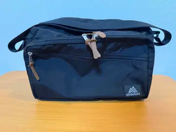 그레고리 유틸리티 숄더 L