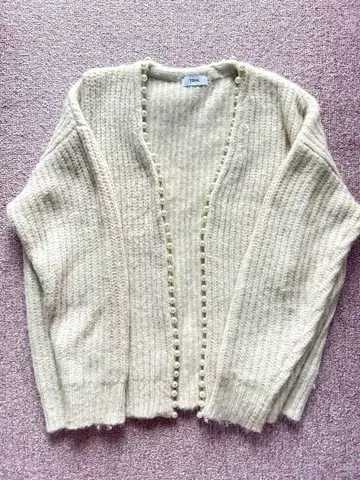 토널 TONAL 펄 니트 가디건 두꺼운 원단 자켓 화이트