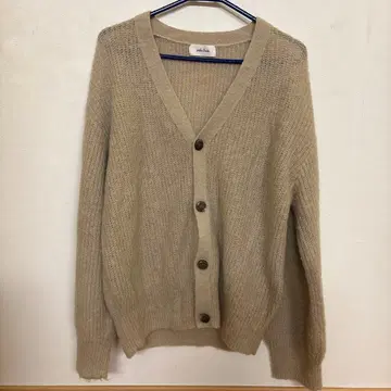 Mila Owen 베이지 니트 가디건