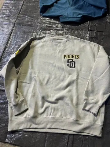 PADRES 그레이 맨투맨