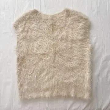 BASEMENT online 샤기 V넥 베스트 에크루